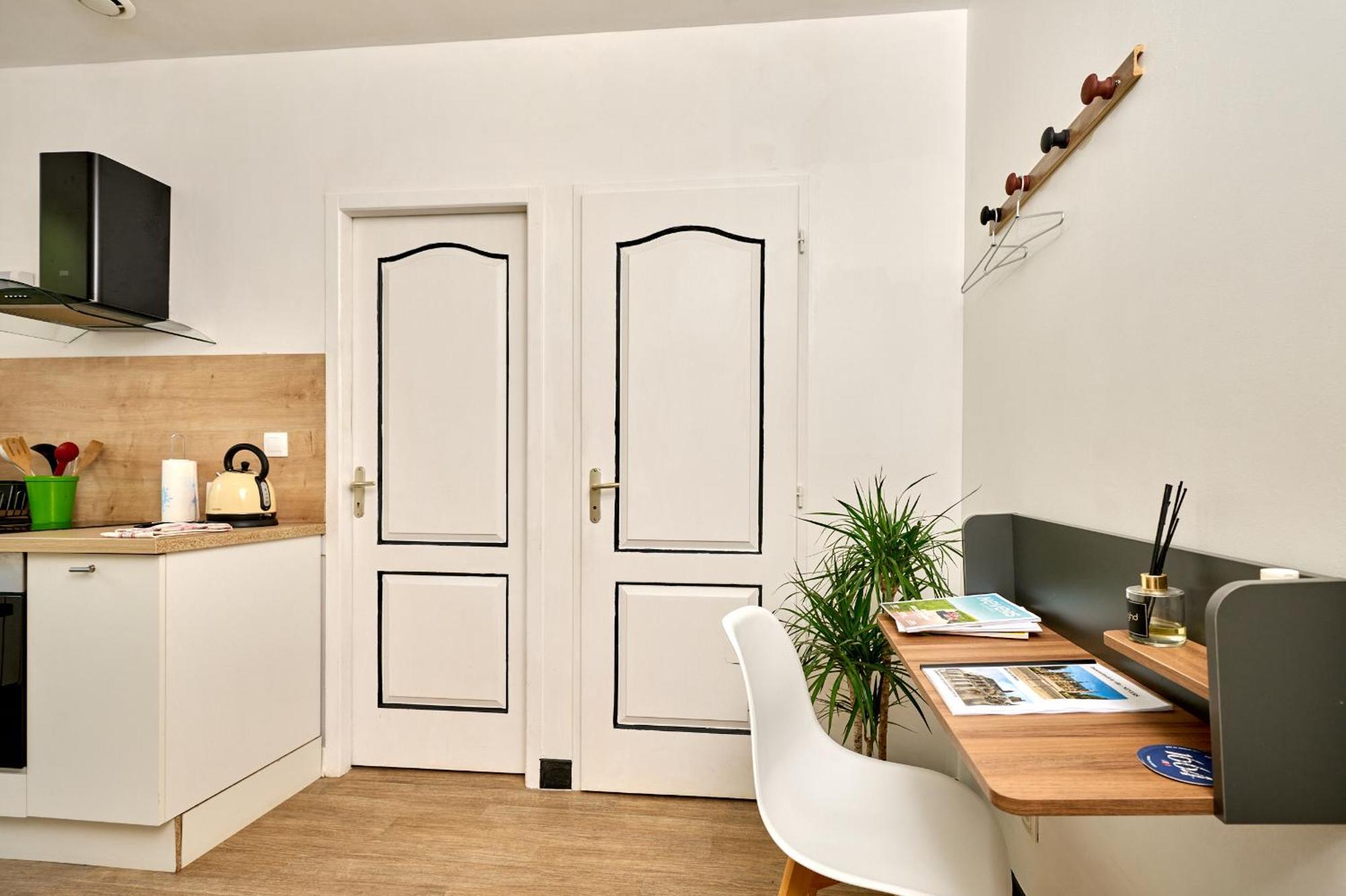Agreable Studio En Hyper Centre Nevers Buitenkant foto